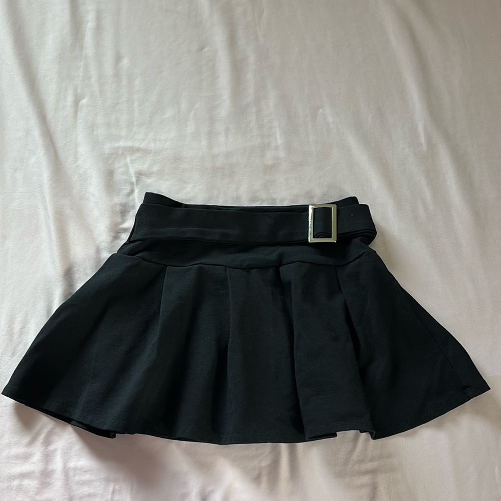 Black mini skirt